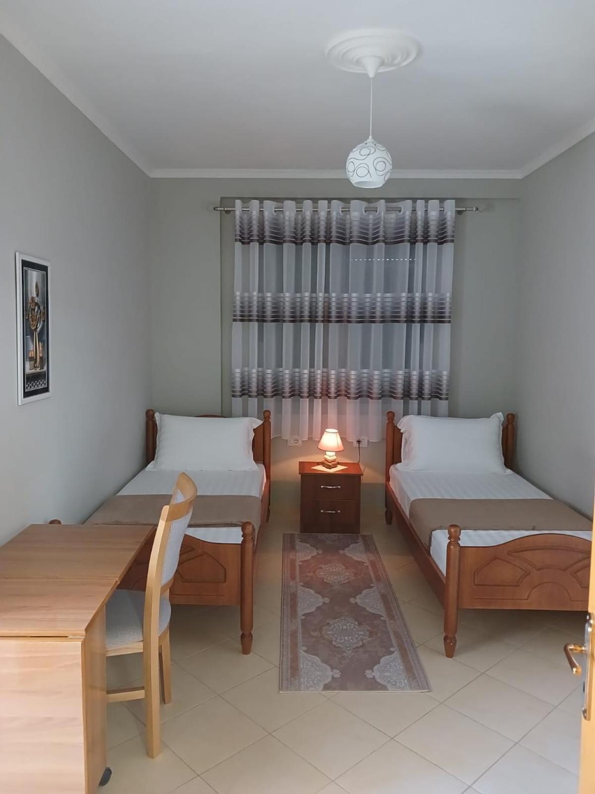 Muska Comfy Apartment 培拉特 外观 照片